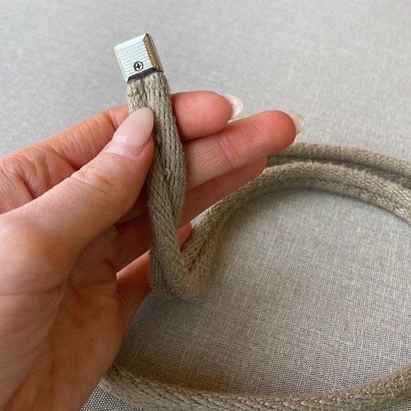 Accessory belt - Picture 7 of 7